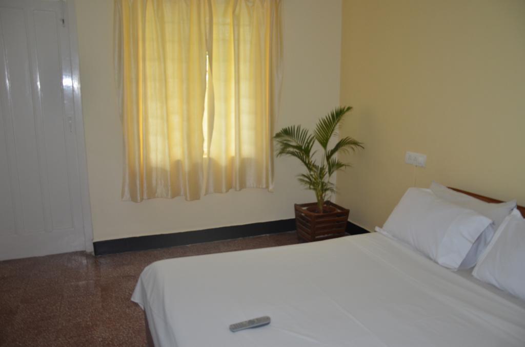 Hotel Ferreira Resort Лонавла Номер фото